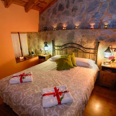 Rural House In The Mountain Of Leon Casa vacanze