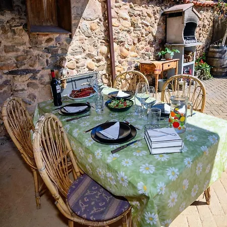 Rural House In The Mountain Of Leon Casa vacanze