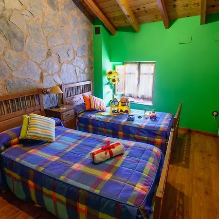 Rural House In The Mountain Of Leon Casa vacanze